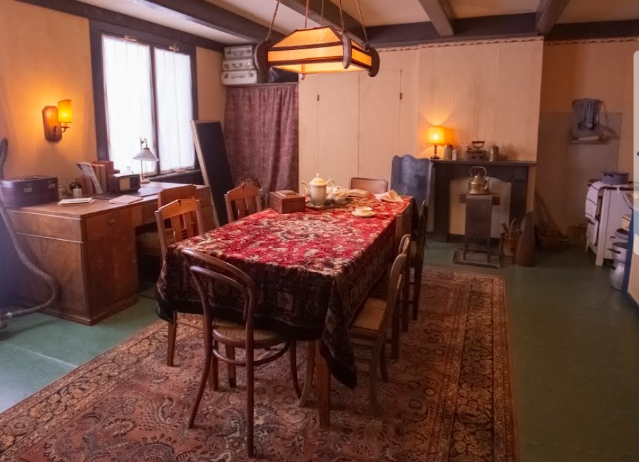 Anne Frank’s Home & Free Digital Lesson